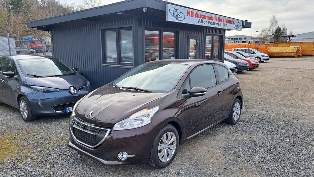Peugeot 208 107.259 km 3.999 &euro; Buxtehude 21614