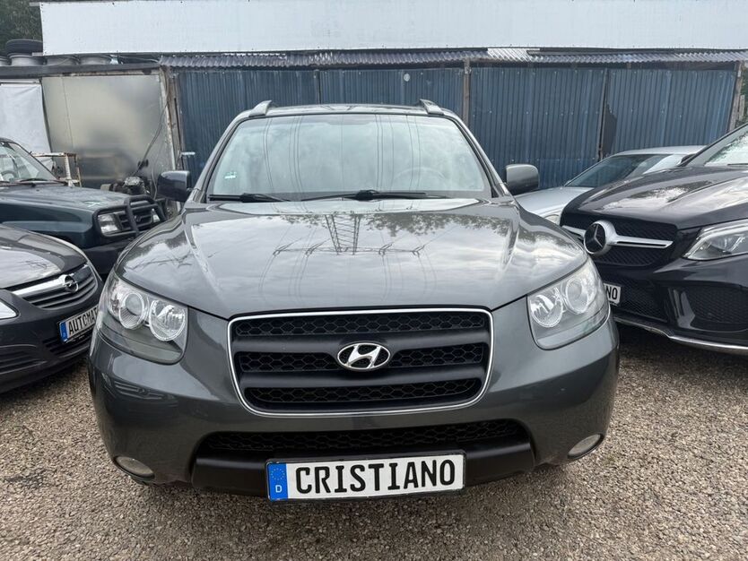Hyundai SANTA FE 235.000 km 5.499 € Köln 51107