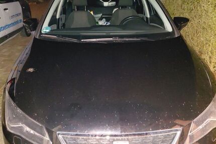 Seat Leon 101.250 km 12.400 &euro; Mittenwalde 15749