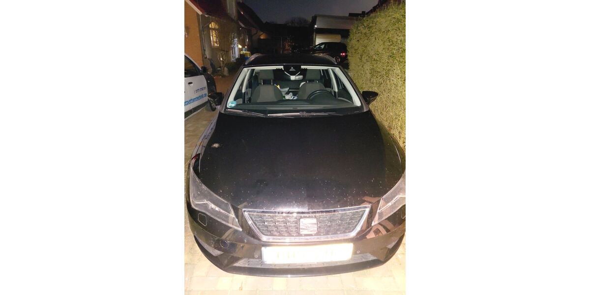 Seat Leon 101.250 km 12.400 &euro; Mittenwalde 15749