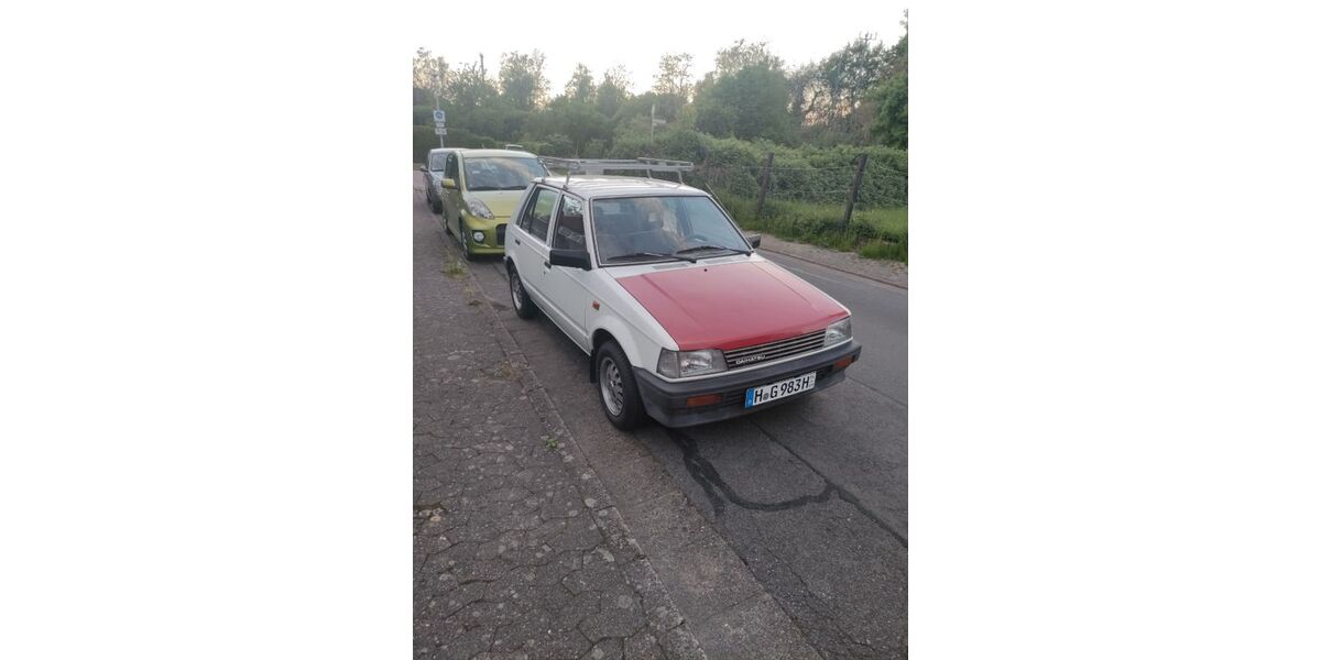 Daihatsu Charade 113.000 km 5.450 &euro; Laatzen 30880