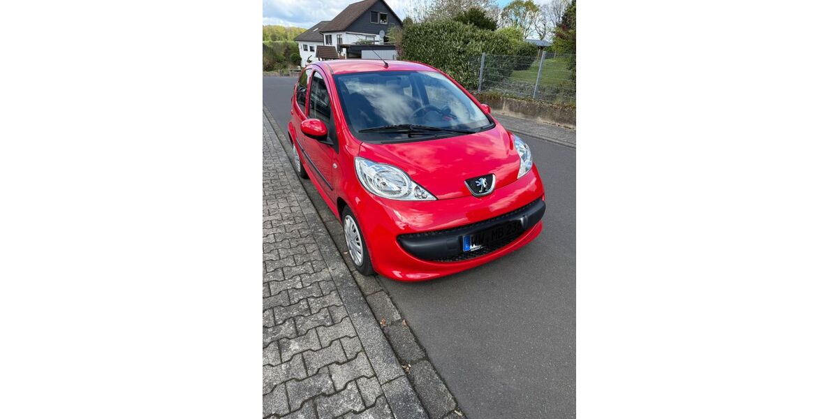 Peugeot 107 40.000 km 4.490 &euro; Selters 56242
