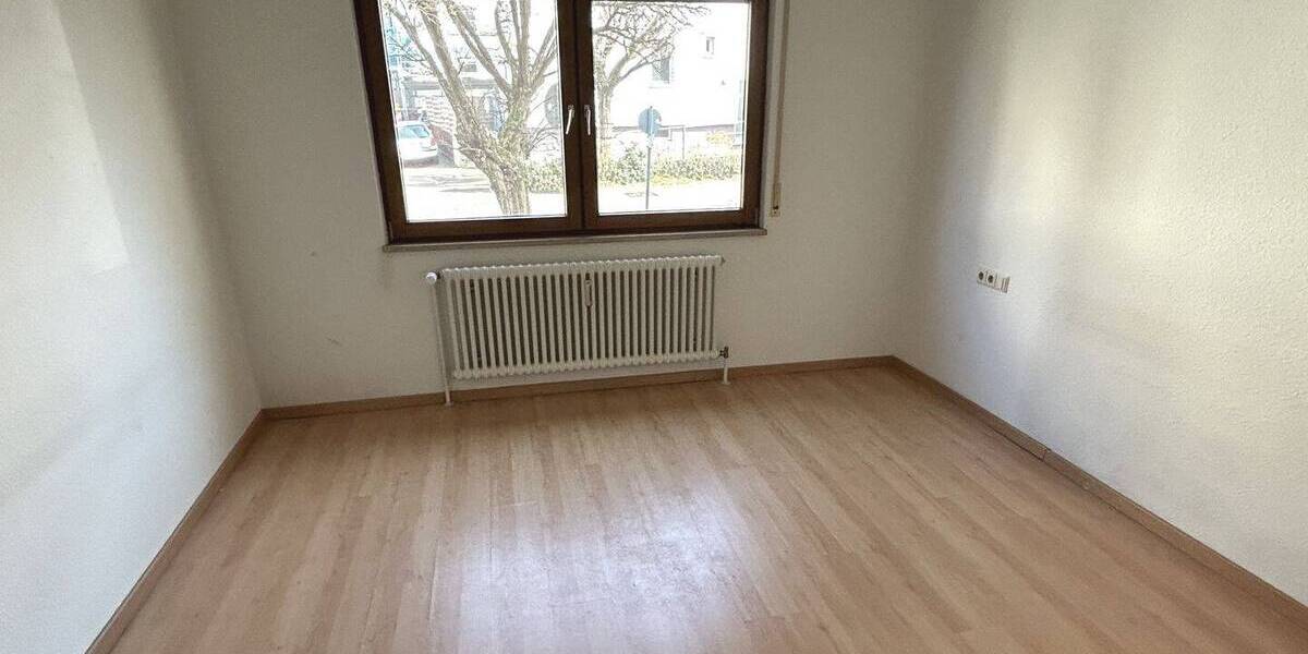 Etagenwohnung Pfullingen - 3 Zimmer, 70 m&sup2;, 225.000&euro; | Angebot:26117353