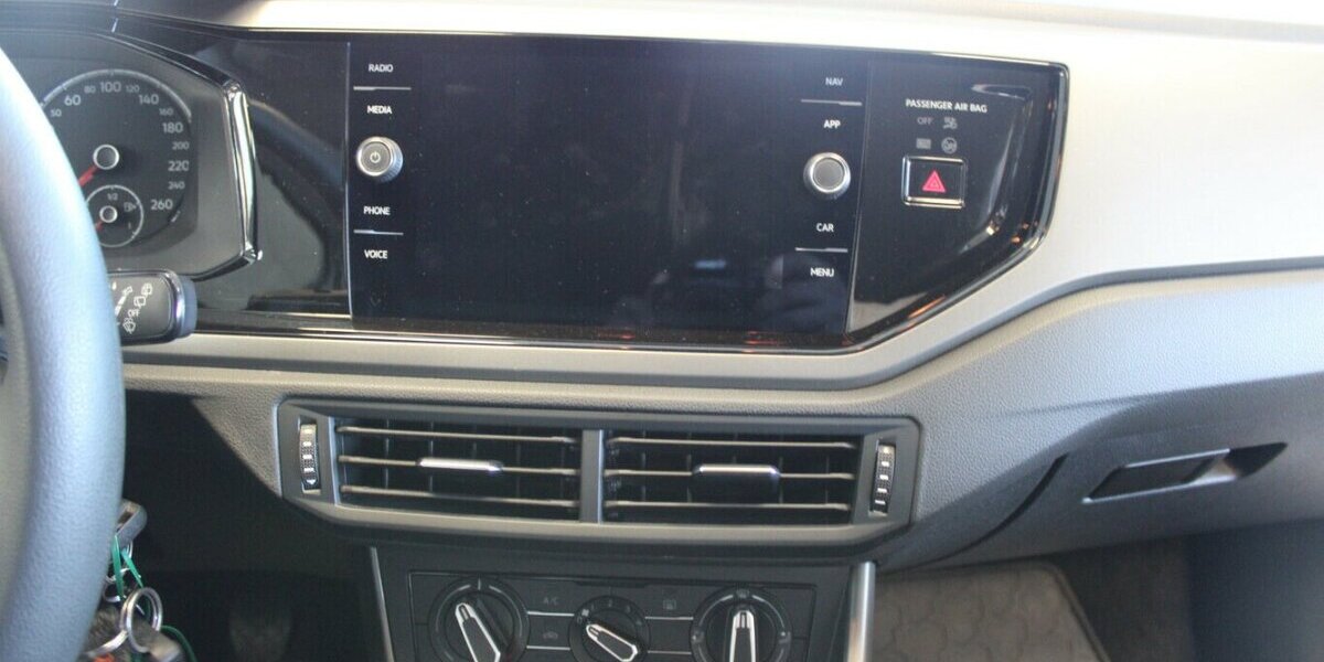 VW Polo 1.0 TSI OPF Comfortline 108.900 km 10.980 &euro; Euskirchen 53881