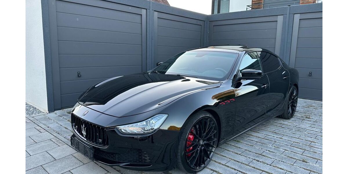 Maserati Ghibli 142.000 km 20.500 &euro; Vaterstetten 85591