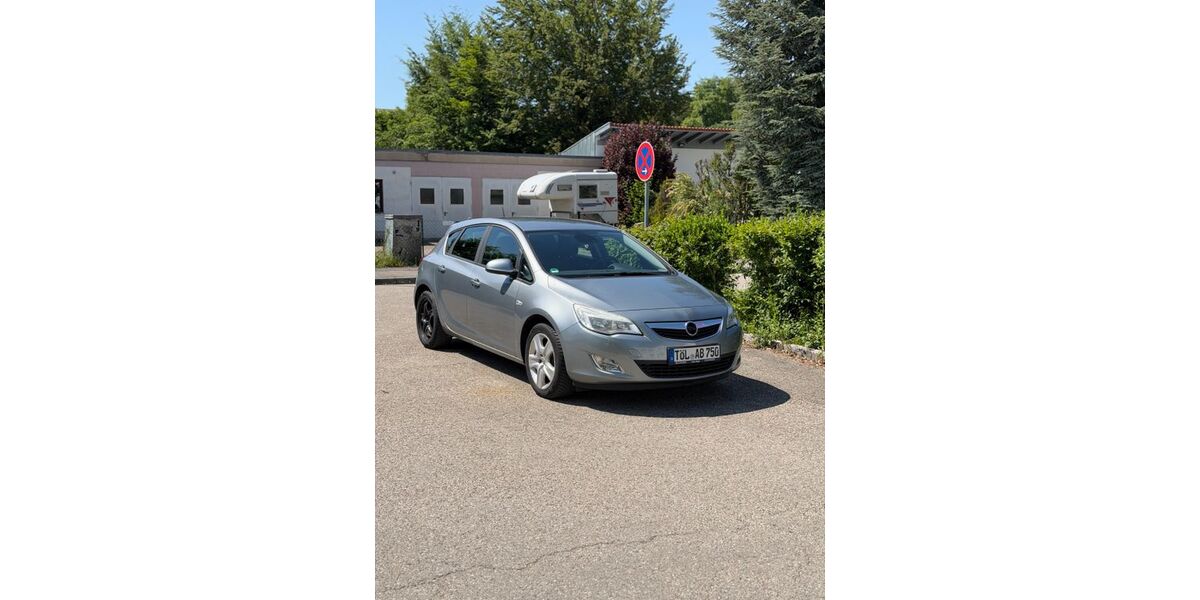 Opel Astra 238.203 km 2.750 &euro; Geretsried 82538