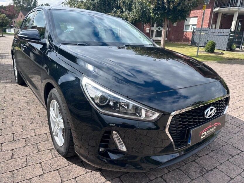 i30