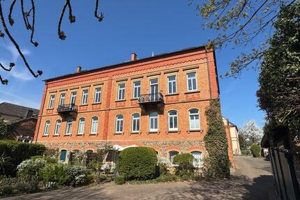 Hier ist Ihre neue Wohnung in Geisenheim mit EBK und Gartennutzung