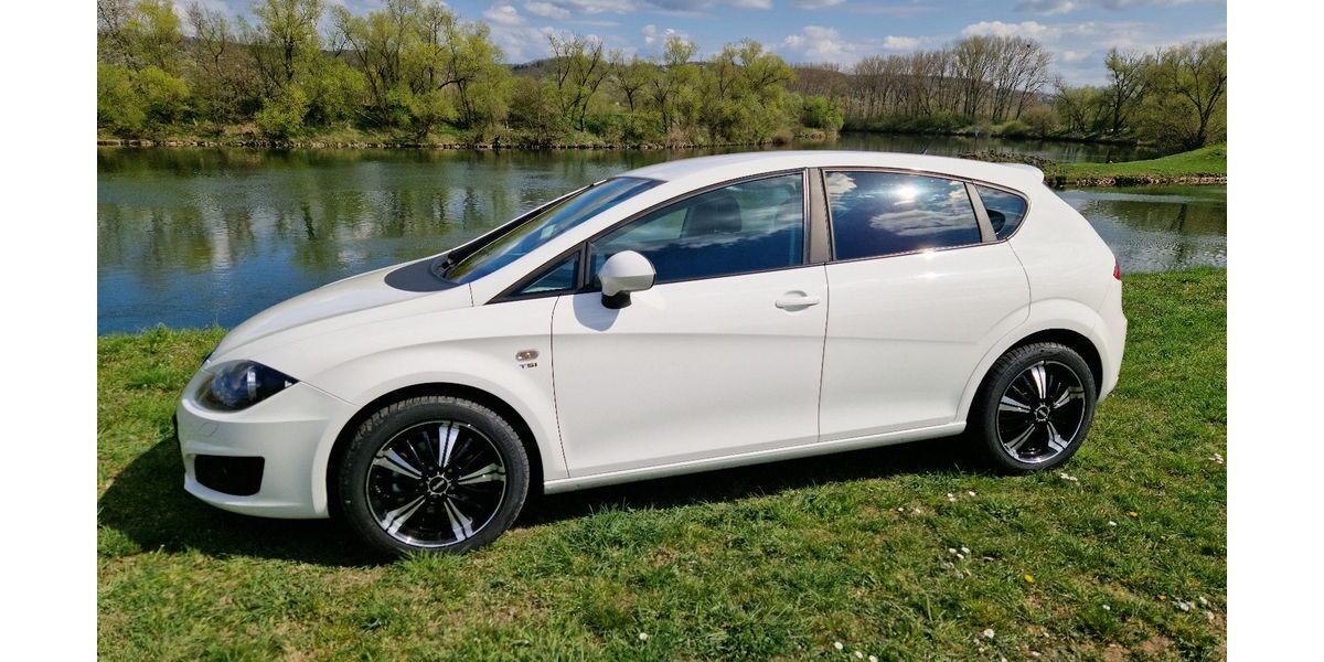 Seat Leon 133.000 km 5.900 &euro; Eltmann 97483