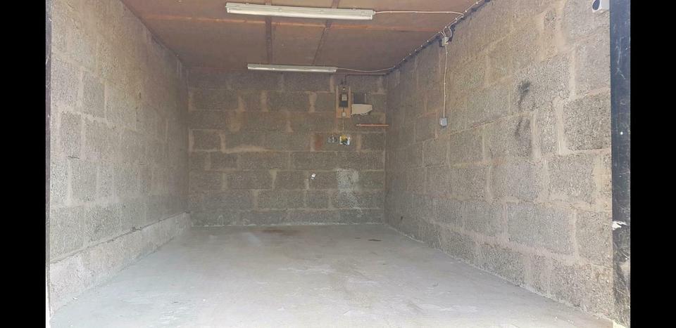 Garage Halle Lager Werkstatt Stellplatz Ichtershausen Arnstadt