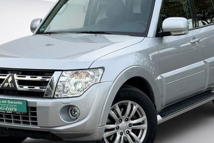 Mitsubishi Pajero 99.376 km 23.990 &euro; München 81825