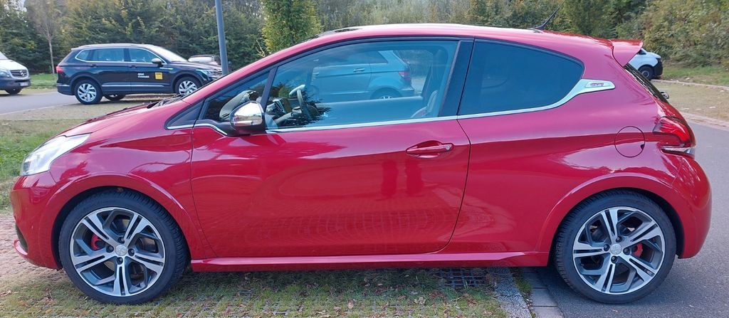 Peugeot 208 125.500 km 9.000 € Dortmund 44339