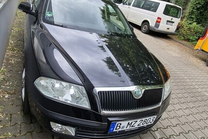 Skoda Octavia Combi 213.000 km 4.200 € Berlin 10178