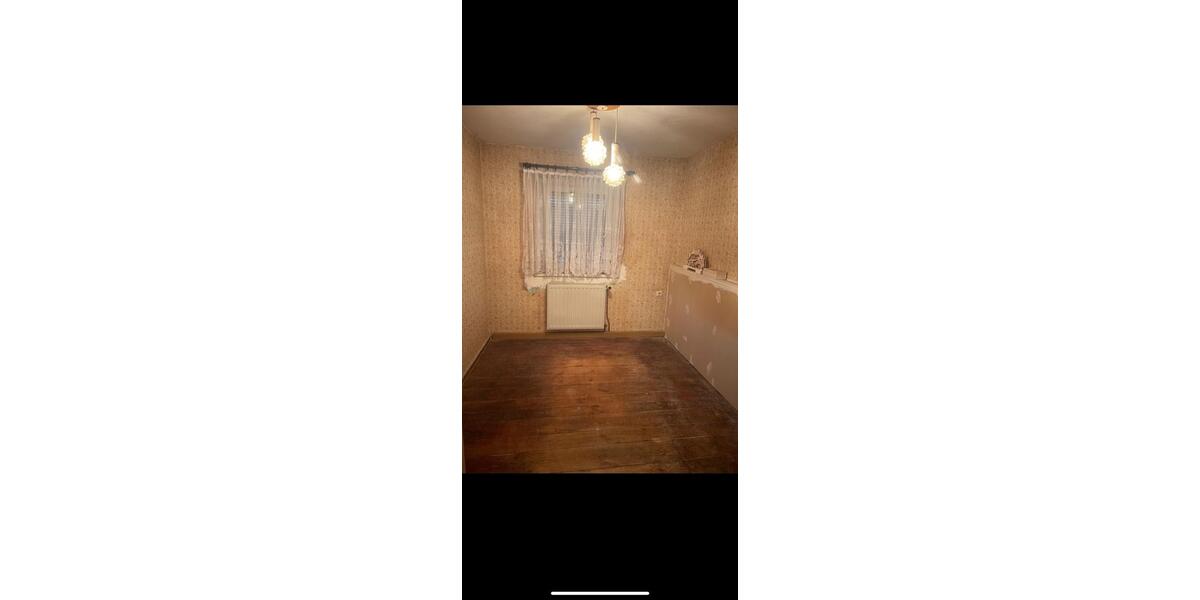 Einfamilienhaus Zeithain - 5 Zimmer, 140 m&sup2;, 99.000&euro; | Angebot:26844505