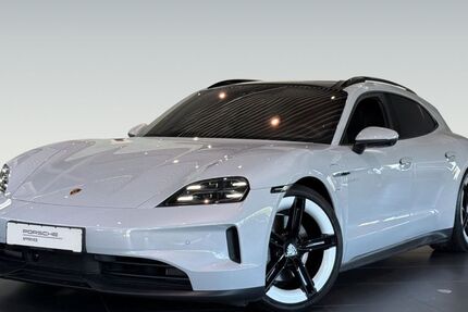 Porsche Taycan 14.700 km 84.880 &euro; Freiburg 79115