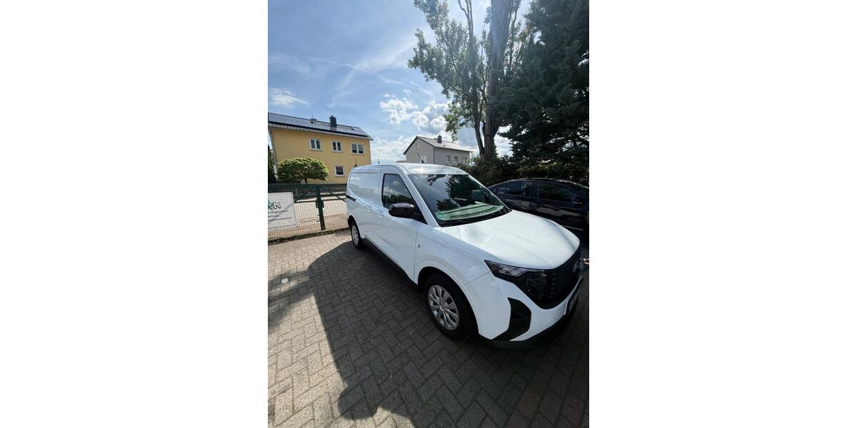 Ford Courier 5.800 km 19.999 &euro; Worms 67549