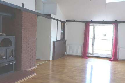 Wohnung Bad Homburg Berliner Siedlung/Gartenfeld - 2.5 Zimmer, 71 m&sup2;, 1.000&euro; | Angebot:24984323