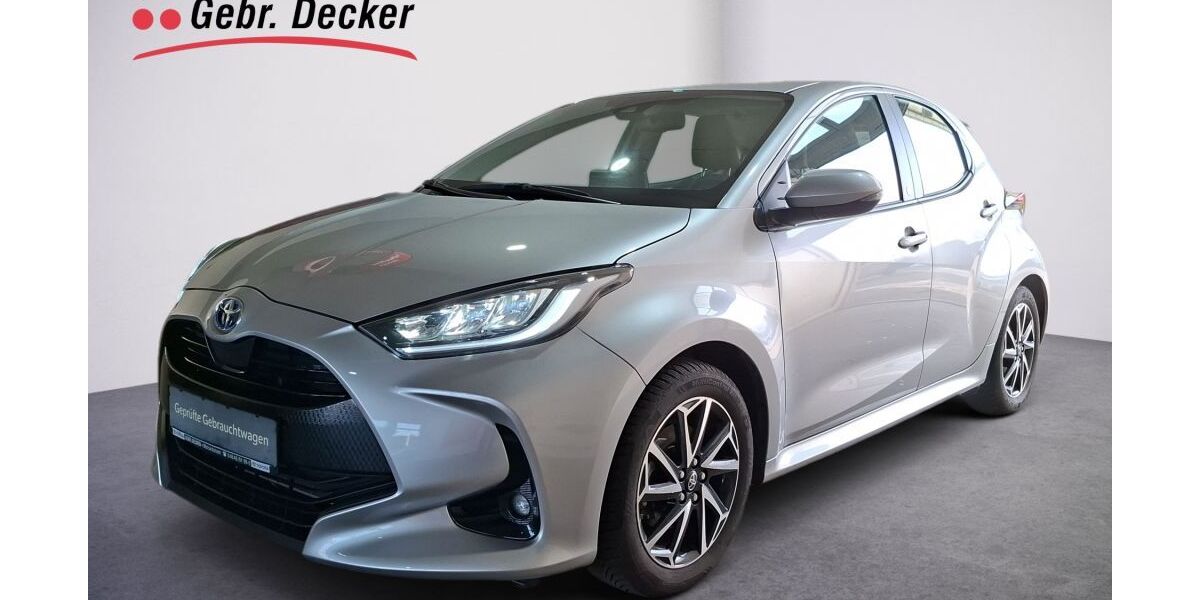 Toyota Yaris 23.400 km 20.990 &euro; Wiesmoor 26639