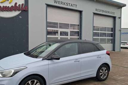 Hyundai i20 87.000 km 10.455 &euro; Münsingen 72525