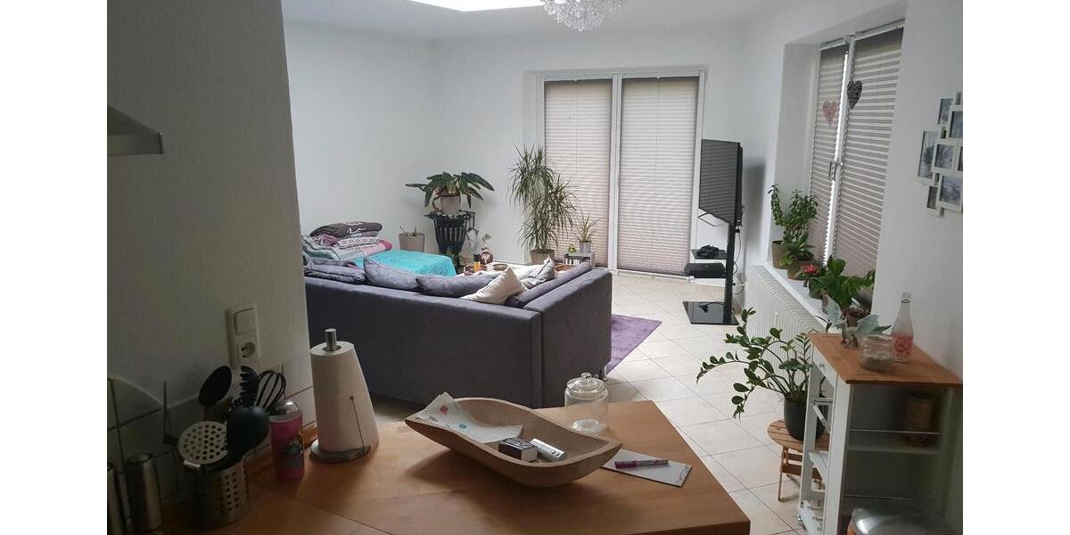 Helle Einliegerwohnung mit Terrasse im Grünen –ca. 5 km vor Heide 2 zimmer