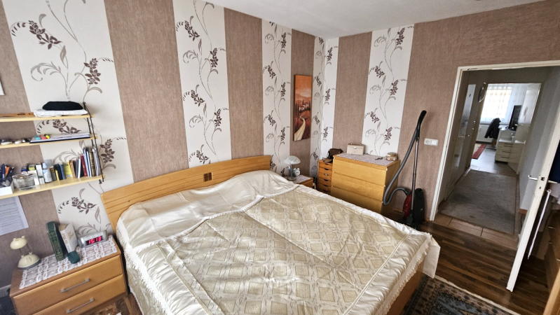ObjNr:19635 - Sehr gepflegte 4-Zi. ETW mit Balkon und PkW-Stellplatz in FT-Mörsch - Etagenwohnung Frankenthal | Angebot:19045302