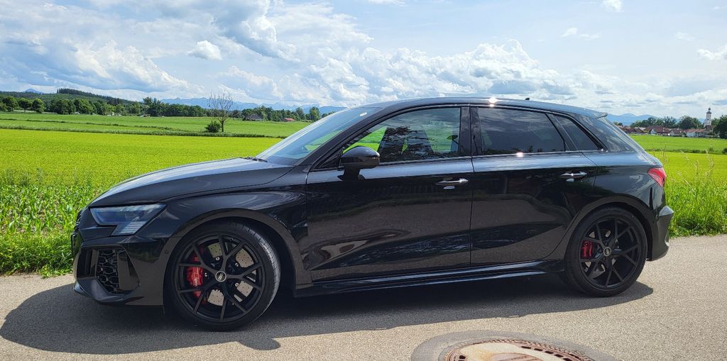 Audi RS3 116.611 km 43.711 &euro; Penzberg 82377