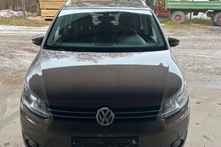 VW Touran 152.000 km 7.000 &euro; Essenbach 84051