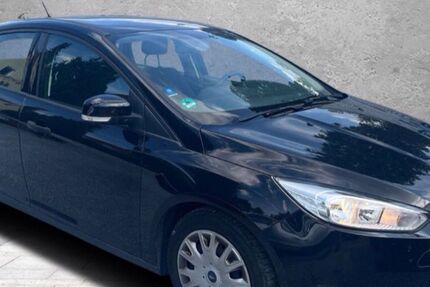 Ford Focus 99.800 km 7.200 &euro; Bad Pyrmont 31812