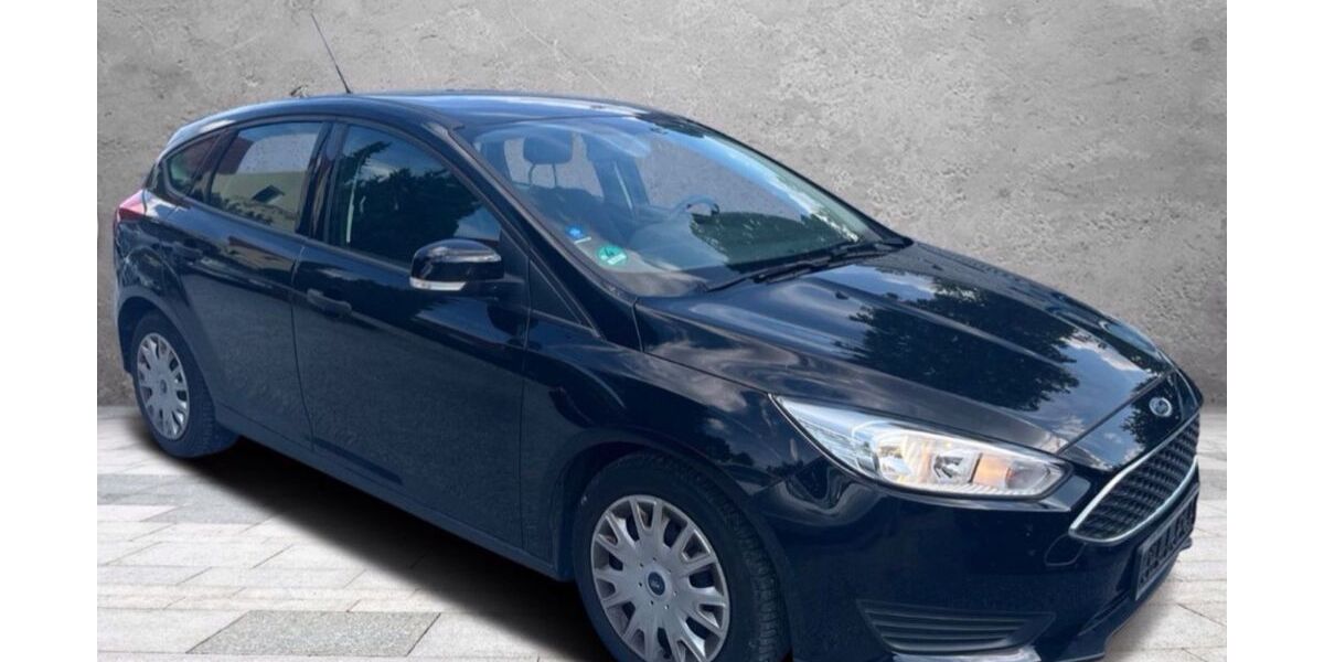 Ford Focus 99.800 km 7.200 &euro; Bad Pyrmont 31812