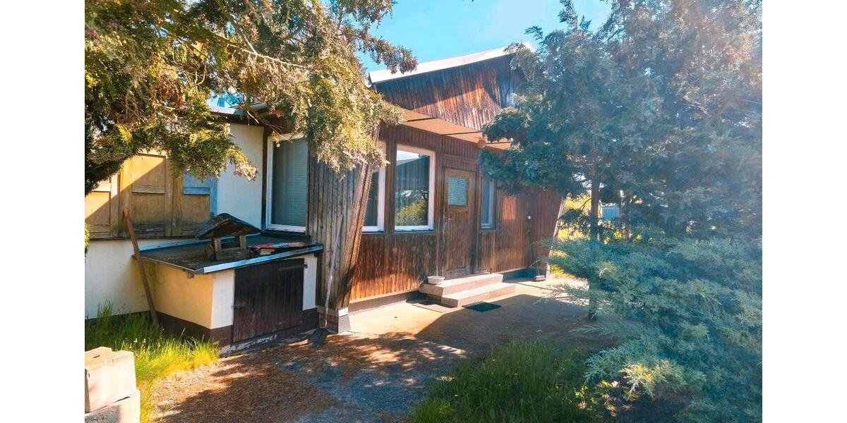 Reihenhaus Dessau-Roßlau Dessau - 7 Zimmer, 160 m&sup2;, 110.000&euro; | Angebot:26336860