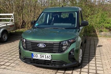 Ford Tourneo Courier 32.923 km 19.500 &euro; Ahrensburg 22926