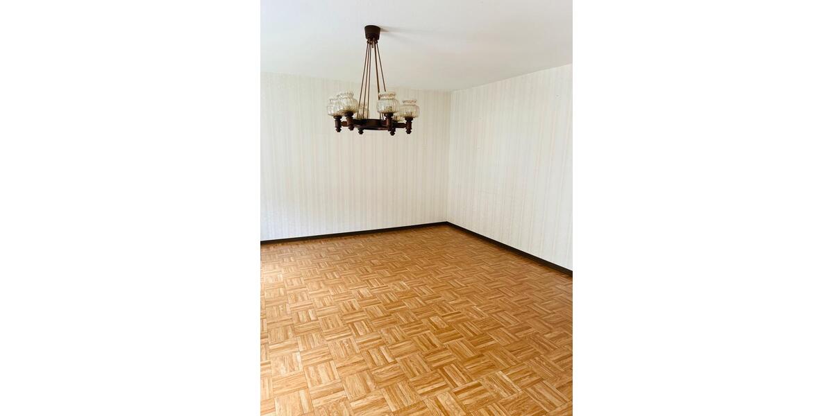 Bauernhaus, Landhaus Blieskastel - 5 Zimmer, 85 m&sup2;, 129.000&euro; | Angebot:27285434