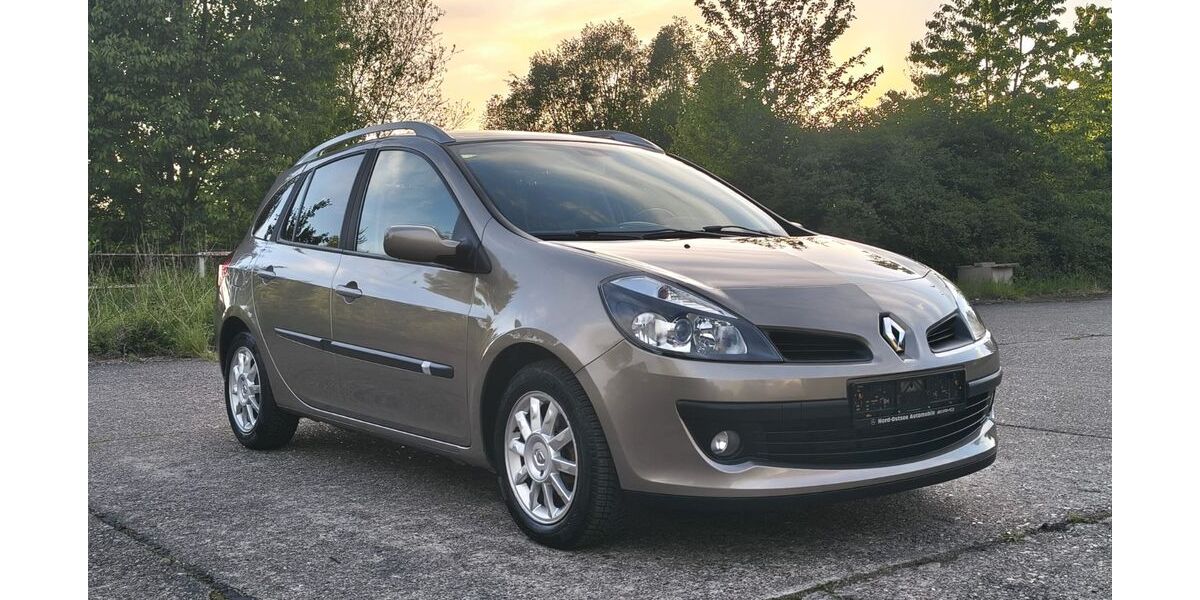 Renault Clio 70.000 km 6.499 &euro; Kremperheide 25569