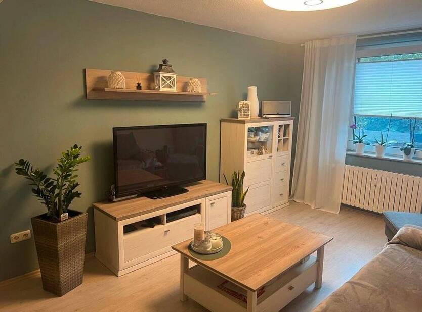 Familienglück im EG mit eigener Terrasse