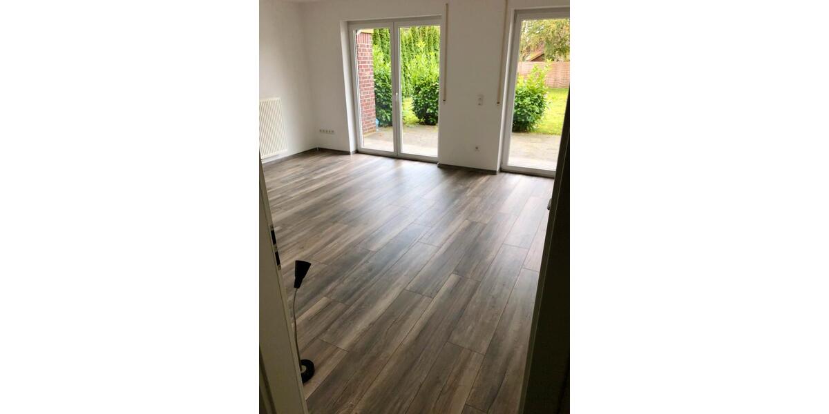 Moderne Doppelhaushälfte in Flachsmeer 4 zimmer