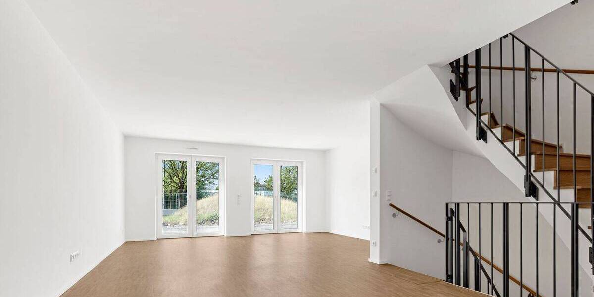 Reihenmittelhaus Unterföhring - 4 Zimmer, 136 m&sup2;, 3.612&euro; | Angebot:25703868