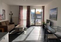 Pendler, Paare, Studenten, Single: Apartment 2 Zimmer, auch möbliert