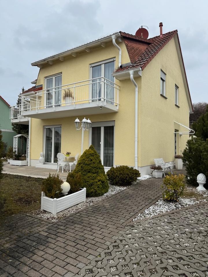 Einfamilienhaus, Haus, Massivhaus, Straußfurt