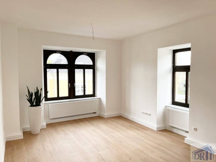 Modernisiert & großzügig in zentrumsnahem Wohngebiet 4 zimmer