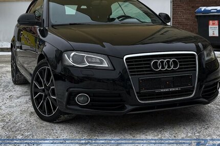 Audi A3 Cabrio S line 2.0 TDI*Carplay*SHZ*Alcantara* 120.740 km 9.480 &euro; Berlin 13187