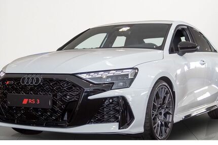 Audi RS3 2.420 km 72.240 &euro; Diez 65582
