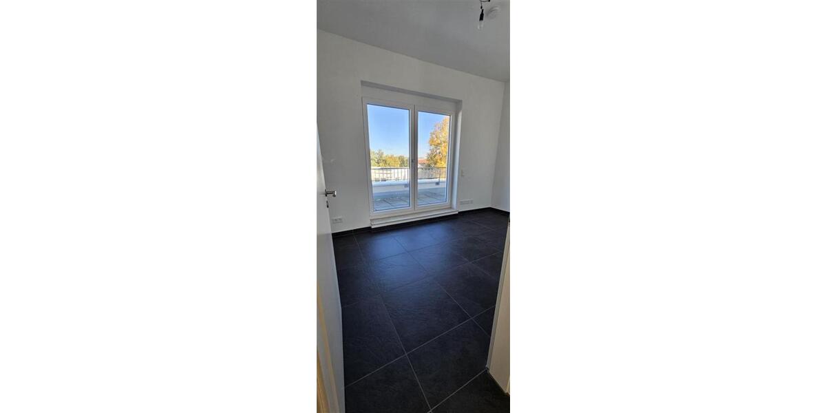 Einfamilienhaus Berlin Treptow-Köpenick - 3 Zimmer, 111 m&sup2;, 1.889&euro; | Angebot:25173587
