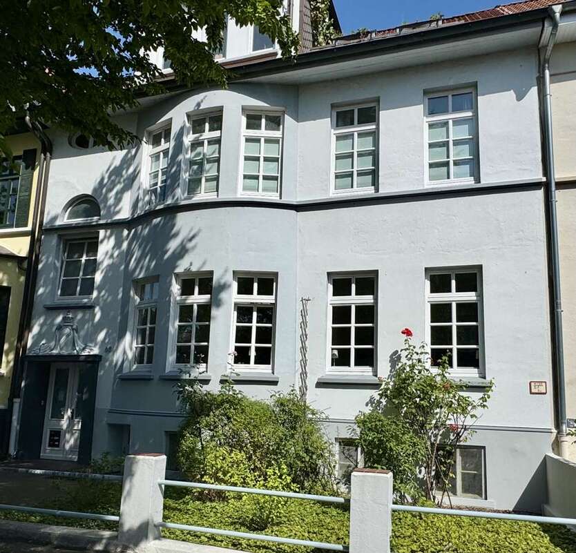 Wohnung zum Kaufen in Wilhelmshaven 275.000 € 118 m² 4 zimmer