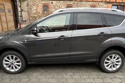Ford Kuga 206.890 km 8.900 &euro; Borken 34582