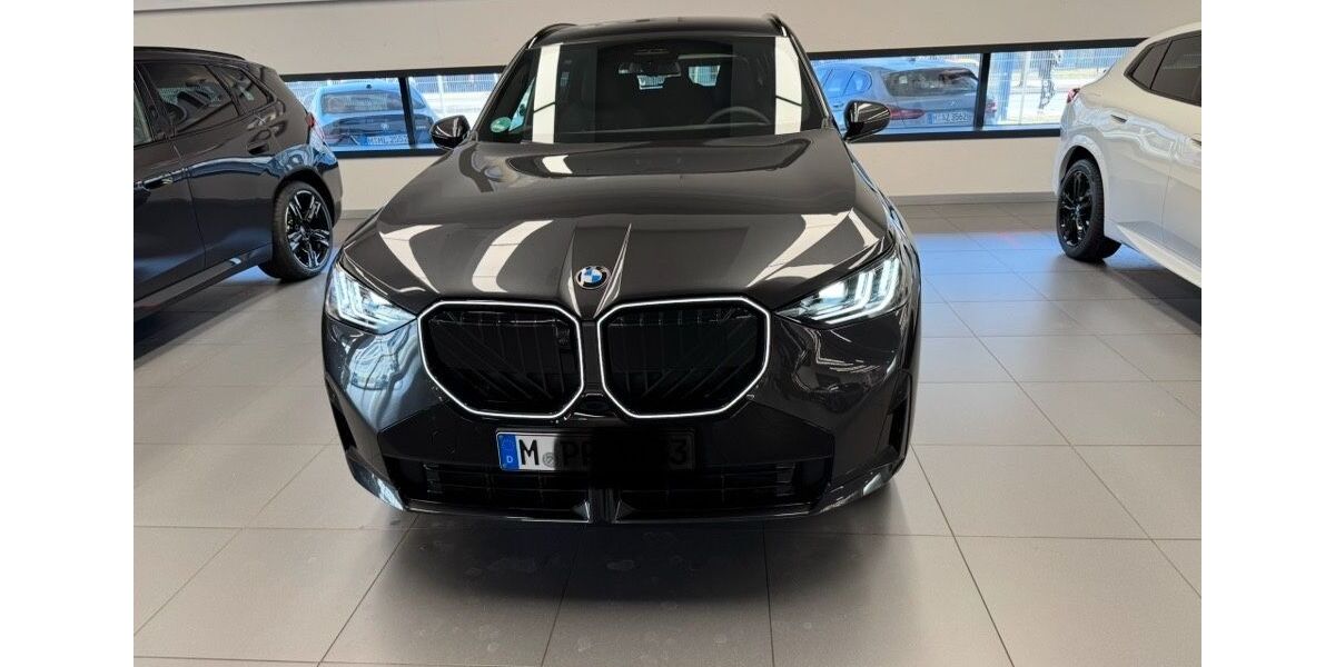 BMW X3 11.000 km 59.900 &euro; München 80933