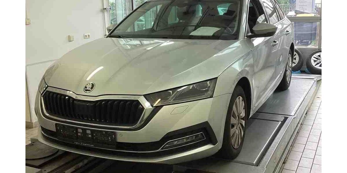 Skoda Octavia 57.086 km 22.960 € Darmstadt 64291