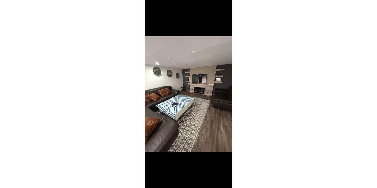 Reihenhaus Giengen an der Brenz - 8 Zimmer, 200 m&sup2;, 479.000&euro; | Angebot:26429111