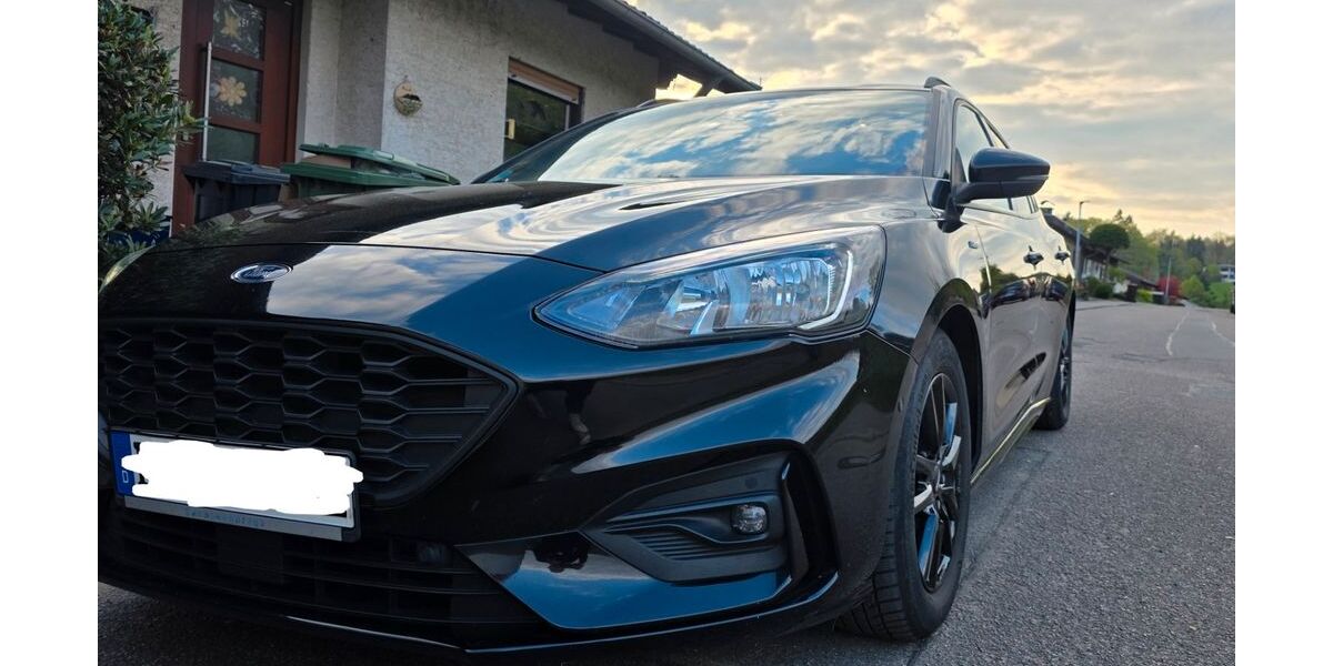 Ford Focus 89.000 km 11.790 &euro; Weinheim 69469