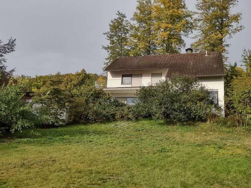 Haus zum Kaufen in Rückersdorf 1.240.000 € 197 m²