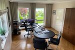 Exklusives EF-Haus auf 1.070 m² parkähnlichem Grund mit unverbaubarem Blick zum EBE Forst - Einfamilienhaus Zorneding | Angebot:27004822
